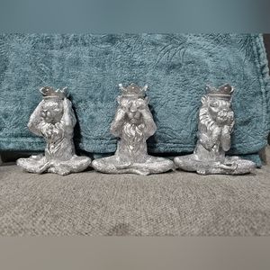 3 silver lions see,speak,hear no evil statues